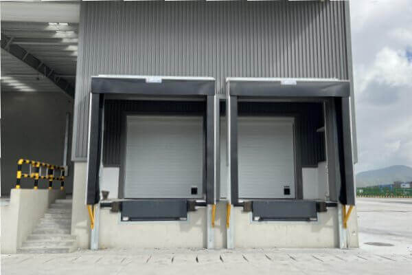 automatic sectional door